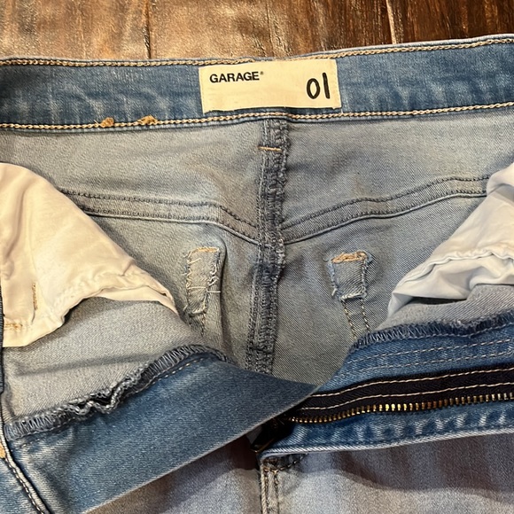 Size 1 jeans from garage - Picture 2 of 3